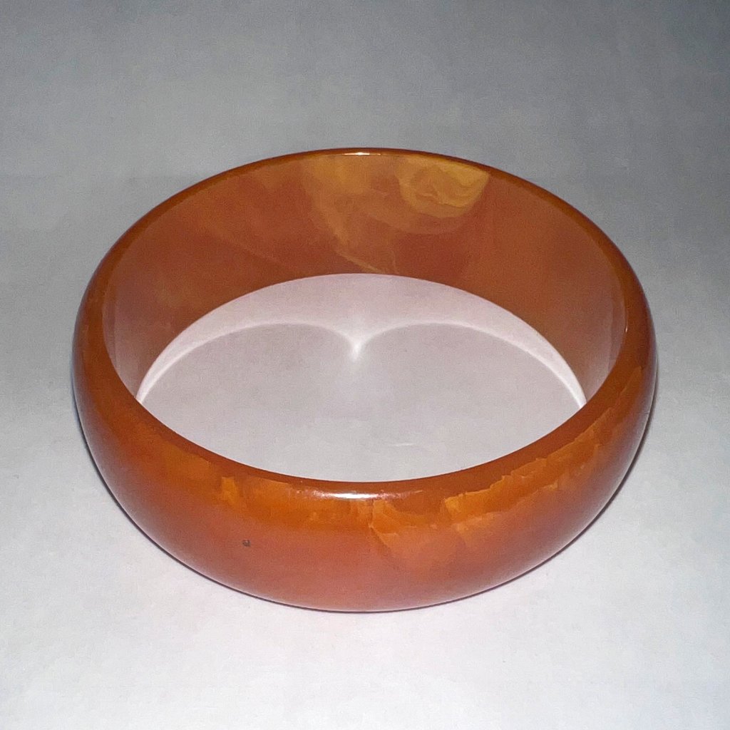 Vintage Butterscotch Swirl Bakelite Bangle Bracelet